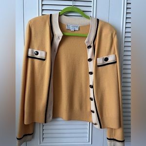 St John women’s small cardigan with shoulder pads